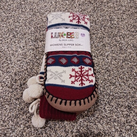 Muk Luks Shoes - Muk Luk slipper socks with grips